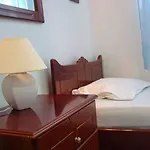 查拉客房旅馆 * 维利卡